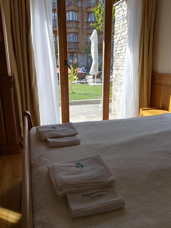 Pirin Golf - Nirvana, Studios&Spa Razlog Bagian luar foto